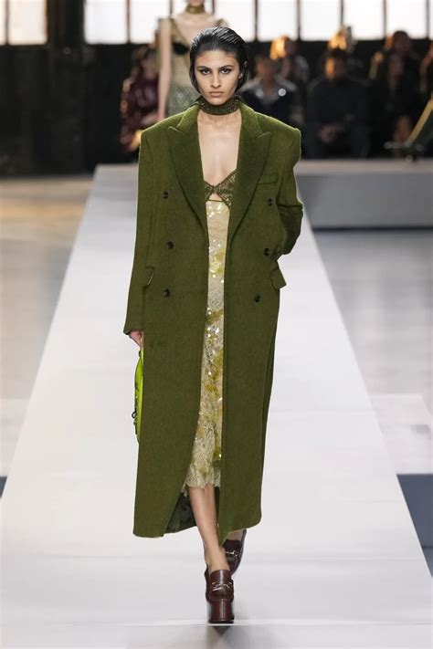 gucci runway music